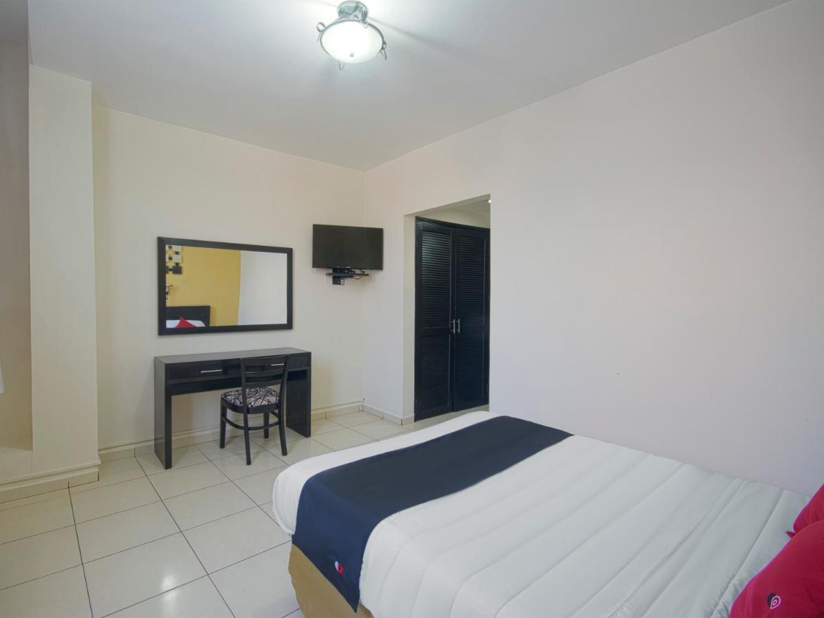 Hotel Impala De Tampico Kültér fotó
